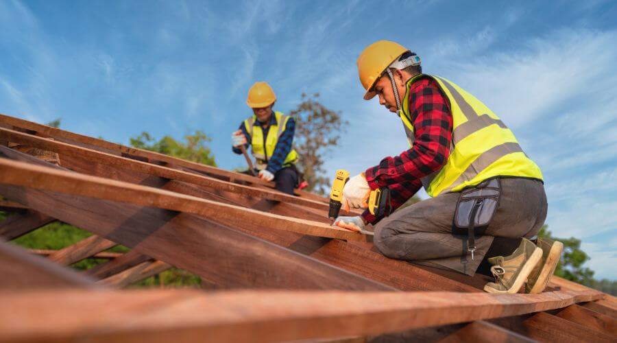 Professional gutter cleaning in Pardeeville, WI